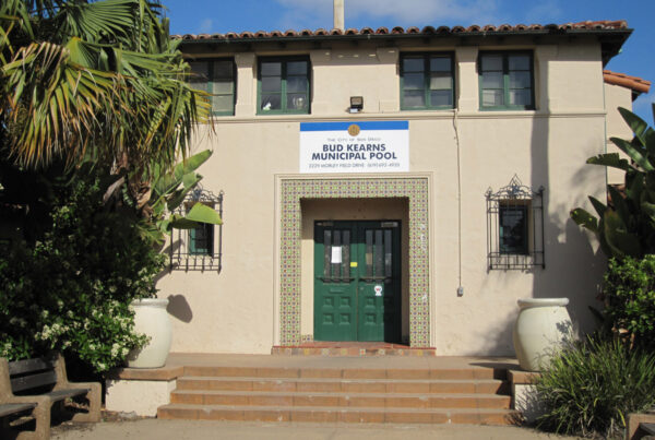 Morley Field pool building